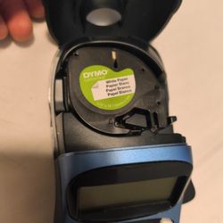 Label Maker With Cartridge