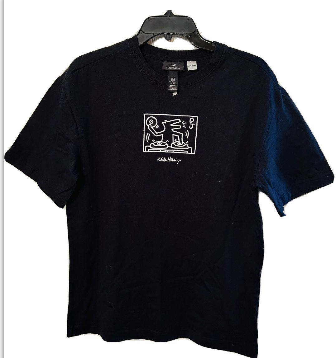 H & M Keith Haring Collaboration DJ Tee Shirt Size XS. Black Unisex. NWOT