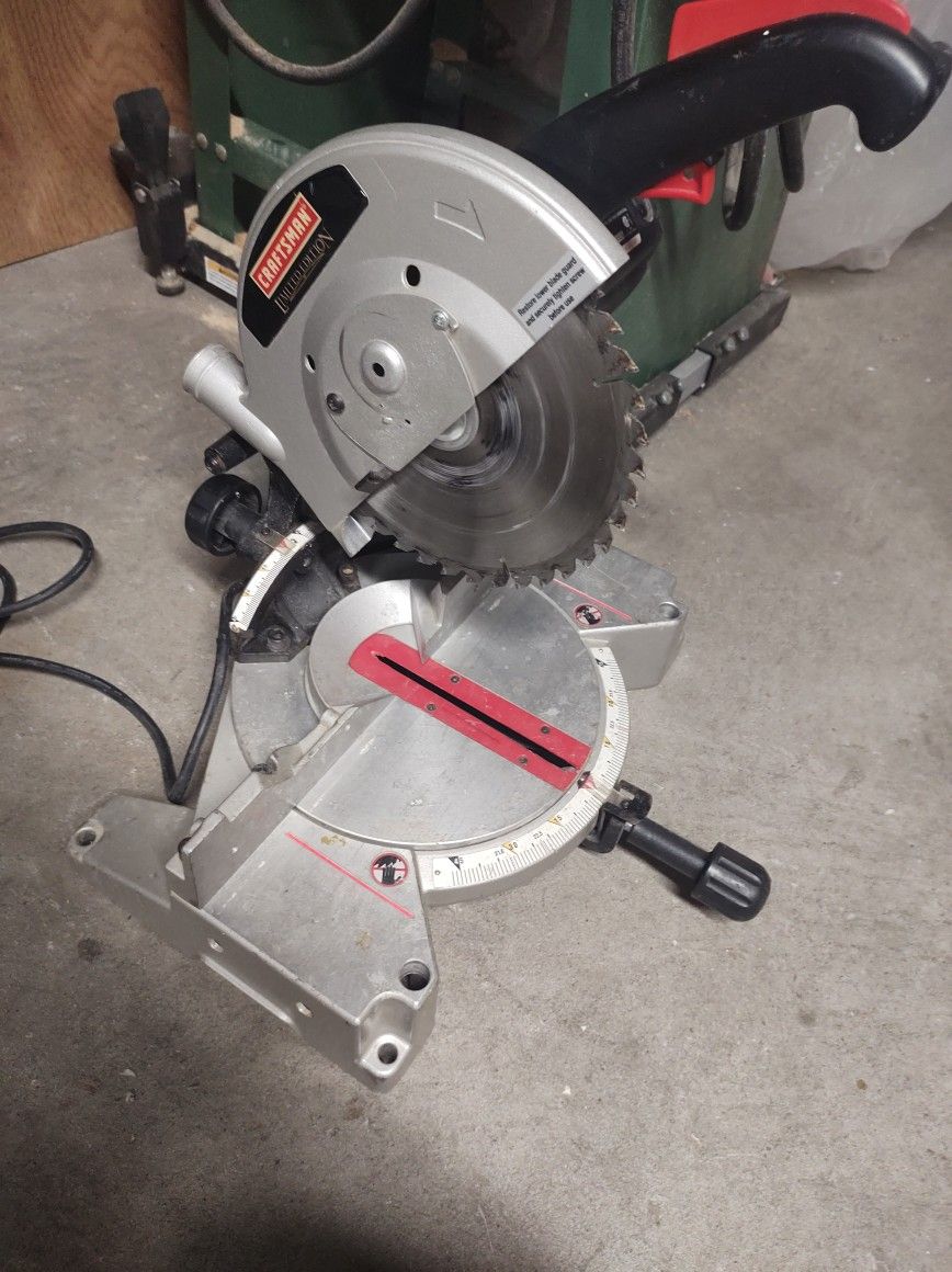 Craftsman Classic 10 Inch Compound Miter Saw