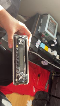 Pionner Deh-2300r Car Radio