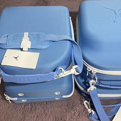NIKE AIR JORDAN AUTHENTIC JUMPMAN UNIVERSITY BLUE HAT BAG TRAVEL CASE MA0763-B9F