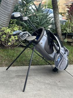 └➤➤➤ Right-Handed | Kid/Youth Callaway Golf Set | 7 Clubs | Golf Bag & Extra