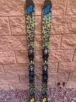 K2 Poacher Skis w/ bindings for kids 139cm