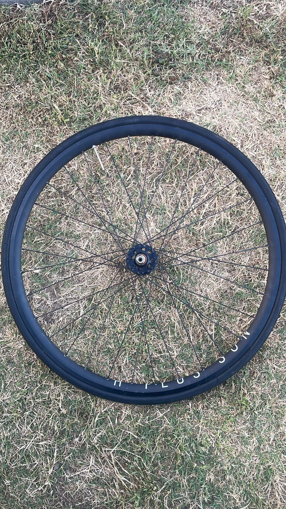 H Plus Son Rim