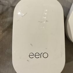 eero Beacon mesh WiFi range extender
