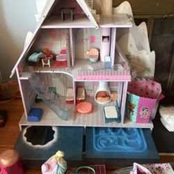 LOL Dollhouse
