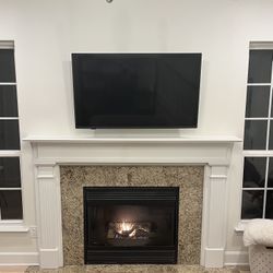 50” Insignia Fire TV 4K HD in Excellent Condition