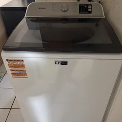Top Load Washer With Deep Fill - 4.8 Cu. Ft.