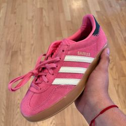 Womens Adidas Gazelle Rose Tone Pink Size 7