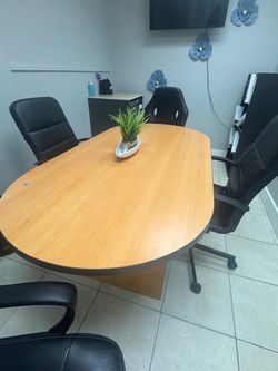 Oval Conference Table for Six People