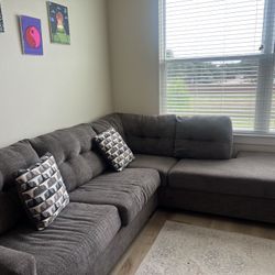 Sectional couch