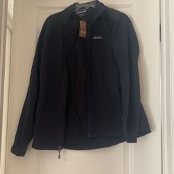 New Patagonia Jacket Black $100
