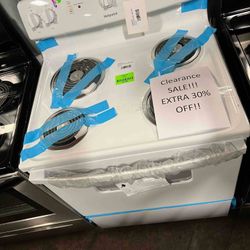 HOTPOINT RBS330DRWW 30-in 4 Elements 5-cu ft Electric Range