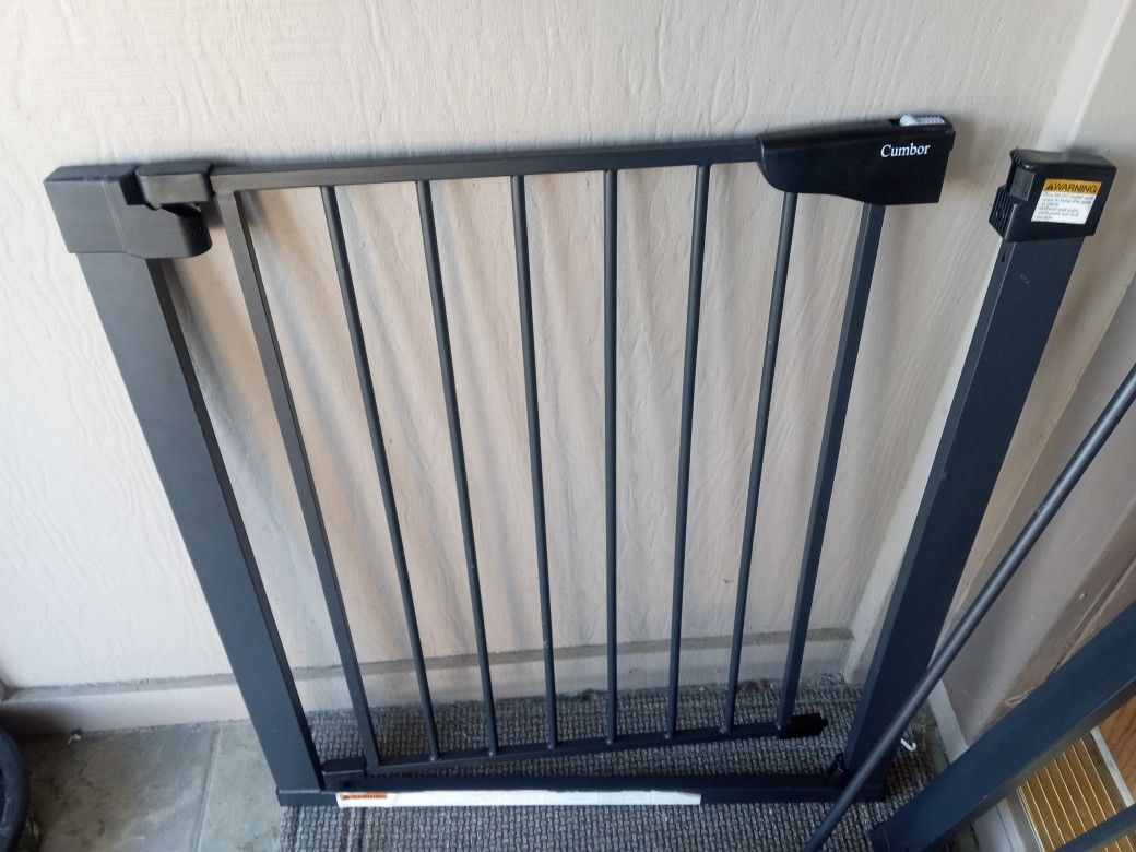 METAL PET GATE