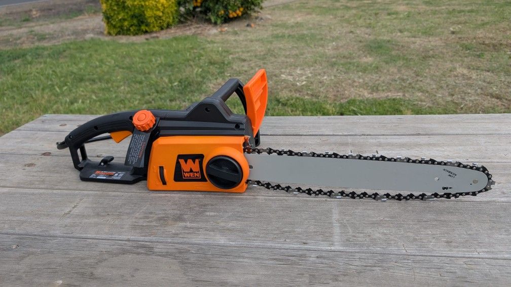 WEN 4017 16-Inch Electric Chainsaw 12A Corded 120V Low Kickback - NEW UNUSED