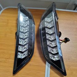 Winjet LED sequential Turn Signal/ Parking Lights 