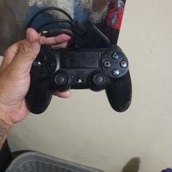 PS4 Controller 