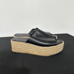 American Eagle Outfitters Sandals