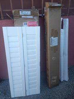 Window Shutters 4 x 2  (Open Box)
