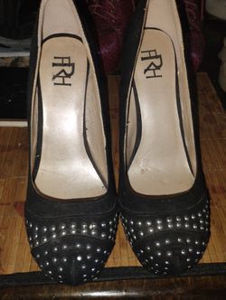 Size 8 Heels Black