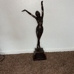 Woman Statue 