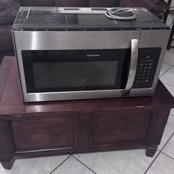 Big Microwave/Microondas grande 