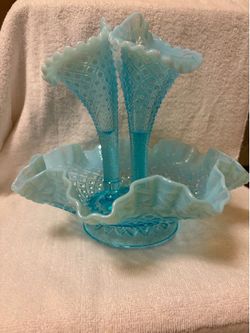 Vintage 4pc Epergne Flower Vase Centerpiece Available Read Description