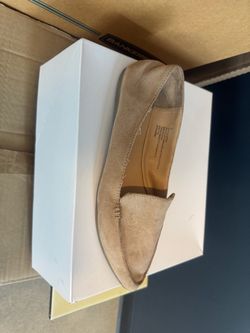 Tan Suede Pointed Toe Flat loafers size 8