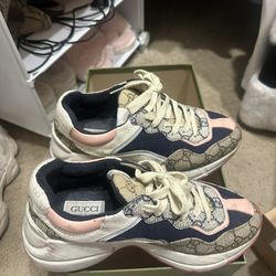Gucci Sneakers Size 7
