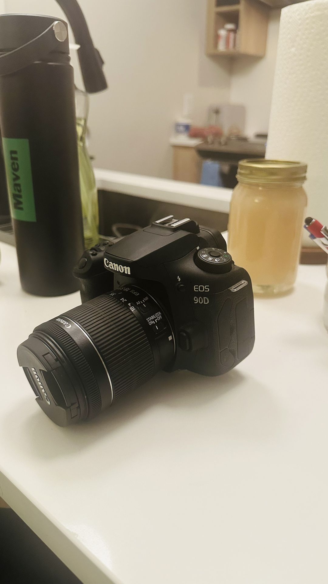 Canon EOS 90D DSLR Camera includes two lens ( 18-55mm and 50mm)