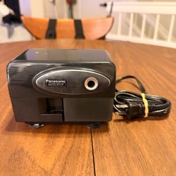 Panasonic KP-310 Auto-Stop Electric Pencil Sharpener