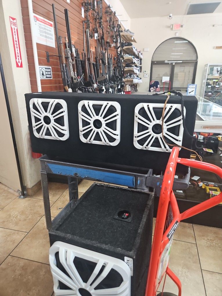Kicker L7 Car Subs
