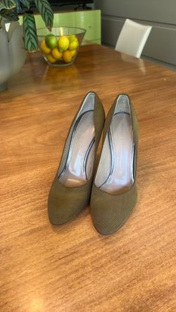 Proenza schouler olive green high heel pumps