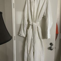 Male White Robe