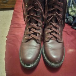 Tommy Hilfiger boots