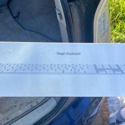 Magic Keyboard 