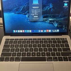 MacBook Air 13-inch (2018) – Excellent Condition, Like New