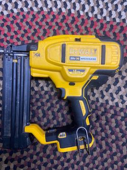 Dewalt tool Brad nailer