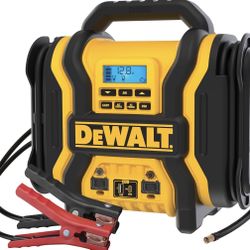 DEWALT DXAEPS14-Type2 2000 Peak Battery Amp 12V Automotive Battery Booster Jump Starter/Power Station with 120 PSI Compressor, 500W AC Power Inverter,