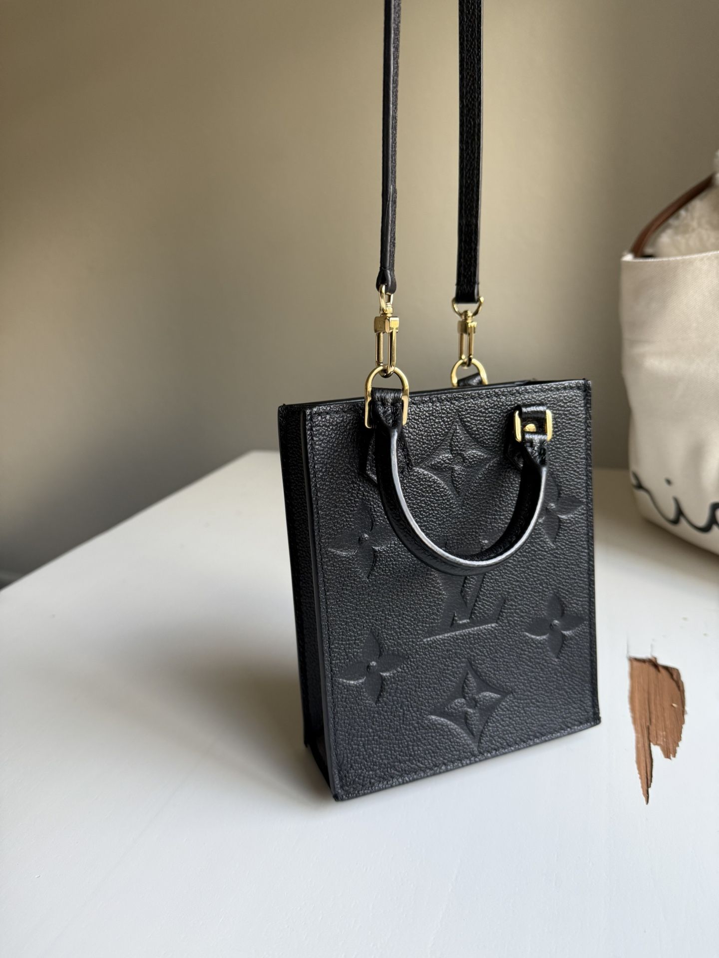 Louis Vuitton Purse