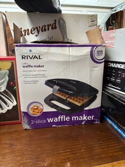 Waffle maker