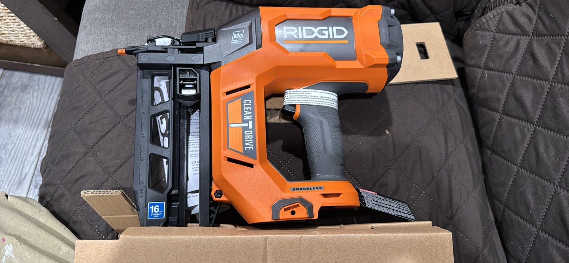 Finish Nailer 16 Ga  18V 