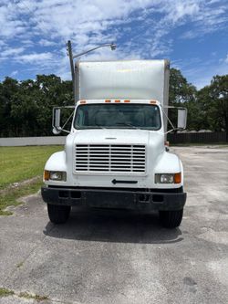 1998 Internation 4300 Boxtruck