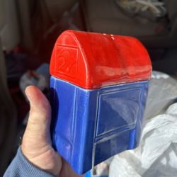 Vintage USA Pottery PS-52 Mailbox Mail Drop Box Parmesan Cheese Shaker Red Blue