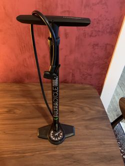 Ultracycle bike pump