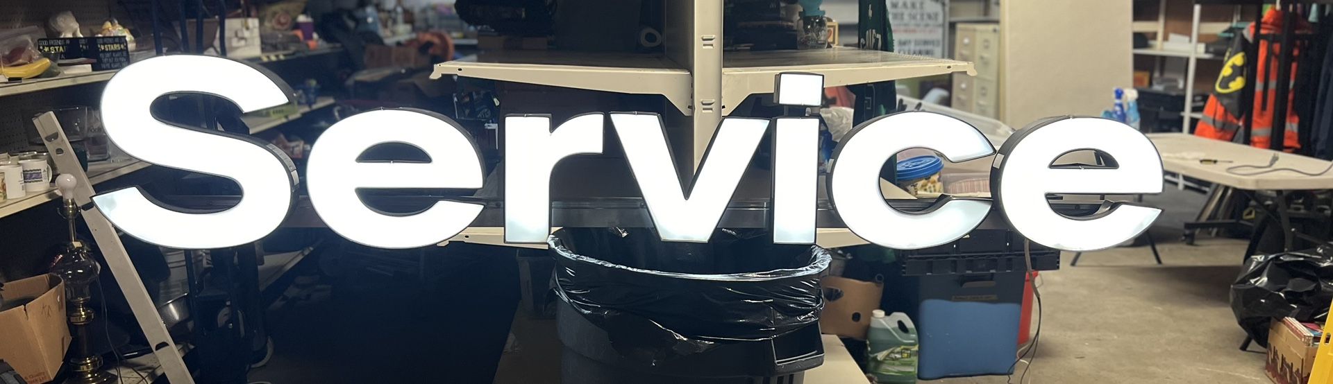 LIGHT UP COMMERCIAL SERVICE SIGN