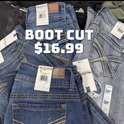 NEW BOOTCUT  WOMEN'S JEANS $16.99 