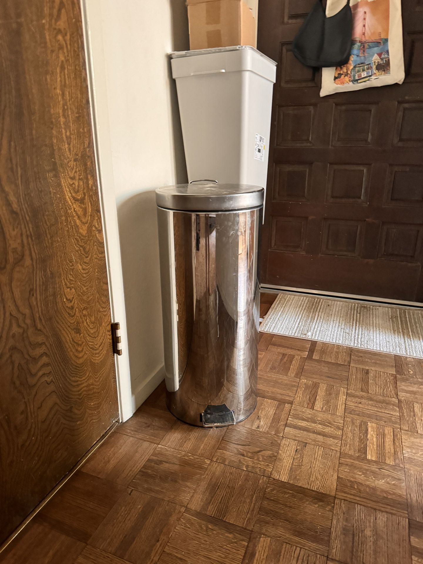 Stainless steel kitchen trash can 6.6 gl
