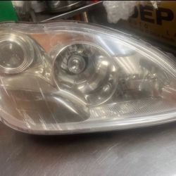 Right Side HID BULB (barely Used) For Mercedes S430