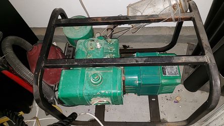Electric generator